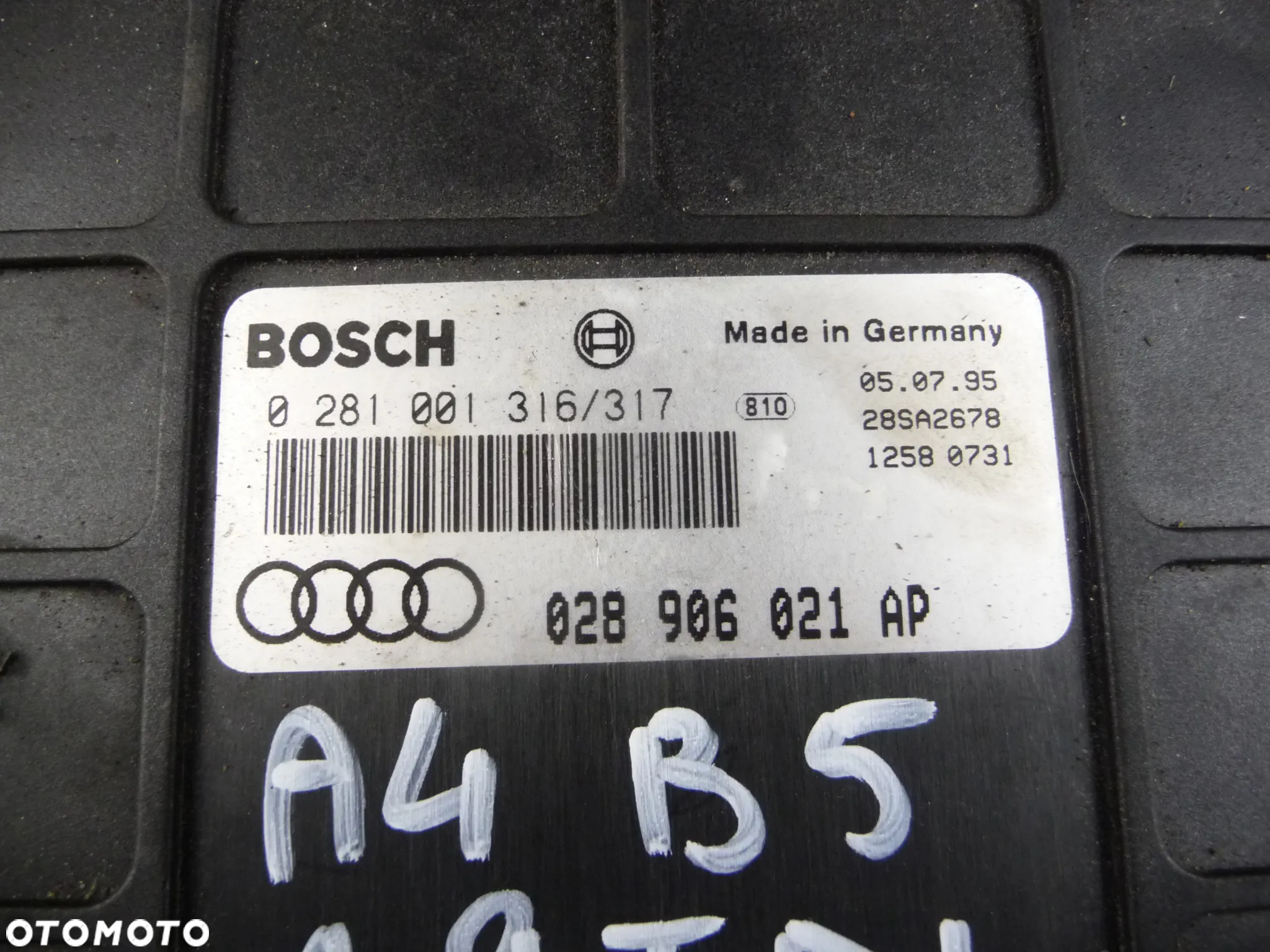 AUDI A4 B5 1.9 TDI STEROWNIK SILNIKA 028906021AP - 2