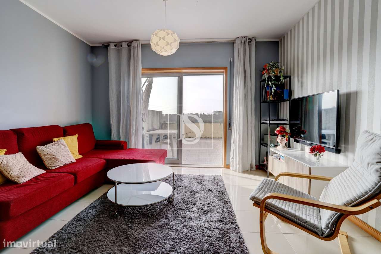 Apartamento T3 com Terraço de 100m² a Sul e Garagem de 80m² - Grande imagem: 3/26