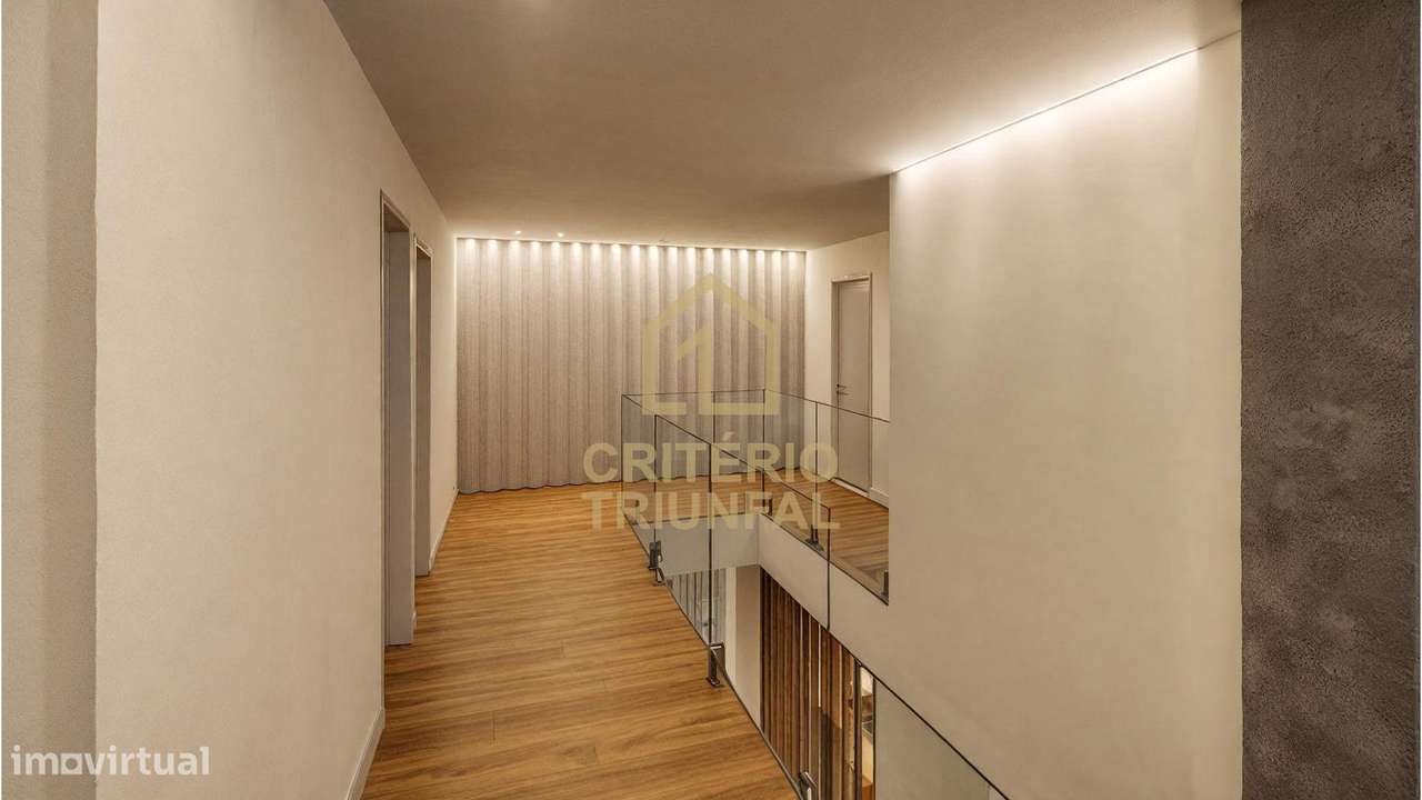 Moradia em Banda T3 em Moure - 3-18