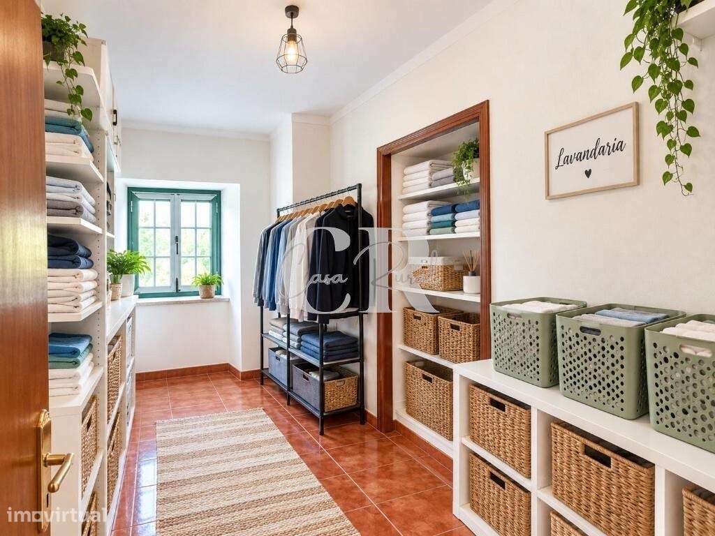 Moradia em pedra com 4 quartos, logradouro e terreno agrícola-20