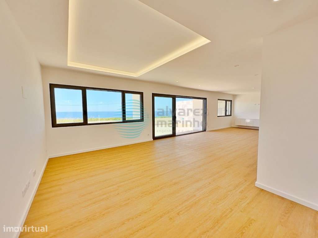 Moradia Nova 1ª Linha de Mar com garagem - Grande imagem: 4/38