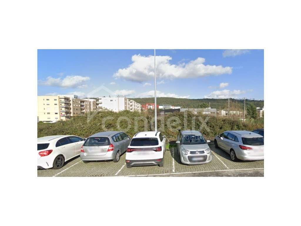 Terreno para construção em altura para venda em Valongo - Grande imagem: 3/4