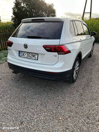 Volkswagen Tiguan - 2