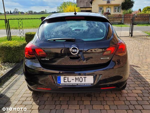 Opel Astra 1.4 Selection - 6