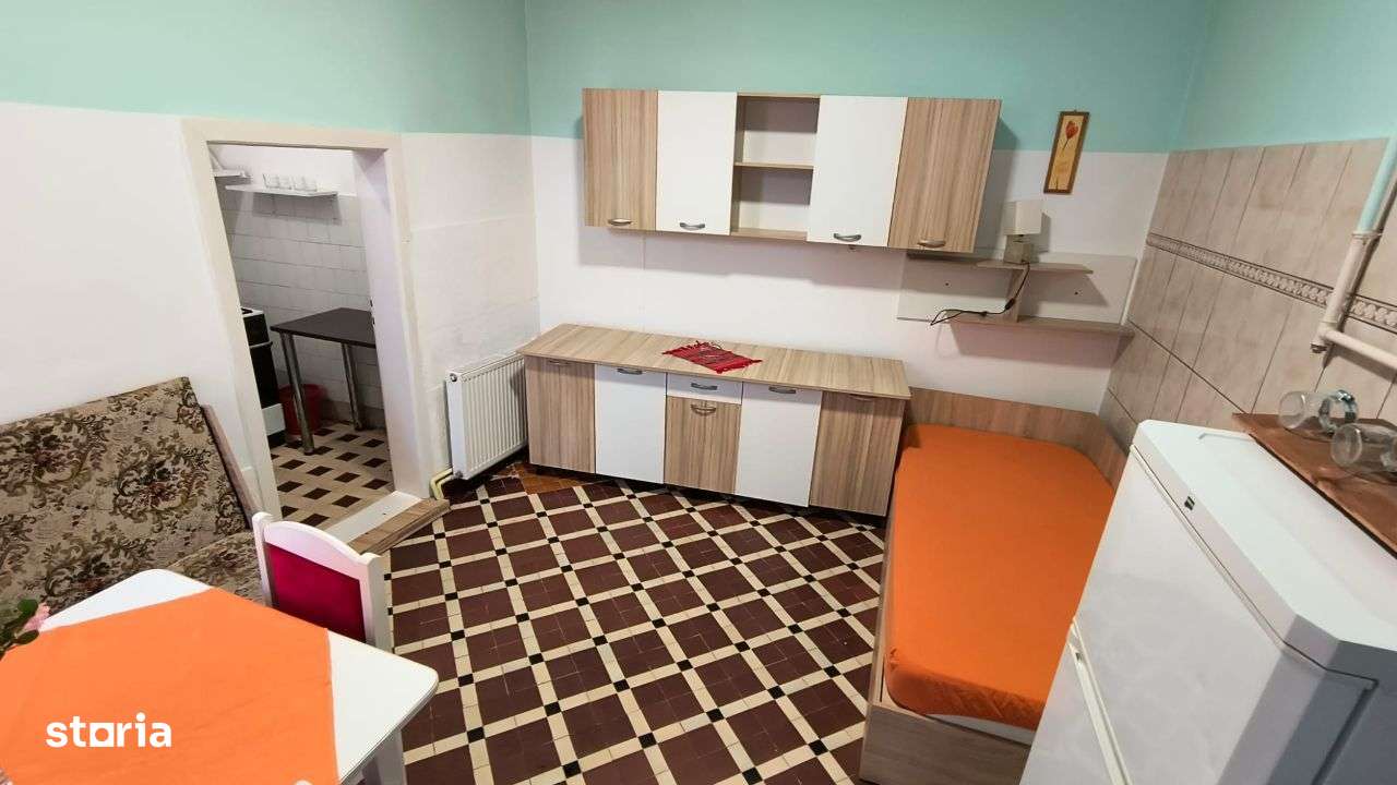 Apartament 1 camera, Central, Zona cetatii, elevi/studenti - Imagine principală: 1/6