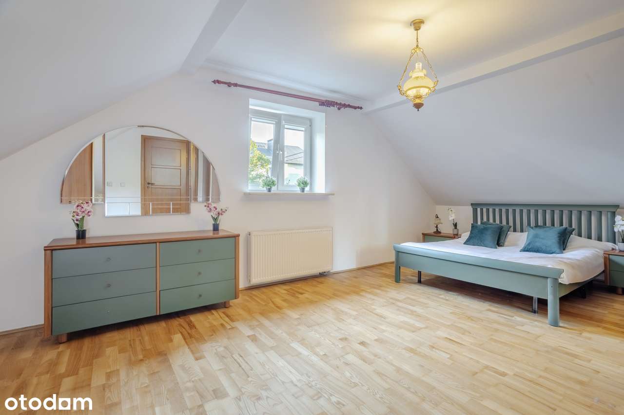 Dom na skarpie ursunowskiej-dwa domy 136m 60m, duża działka - Pełny obrazek: 4/10