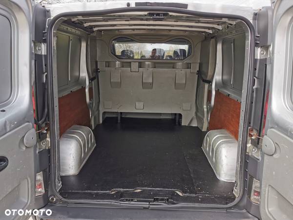 Renault Trafic - 15