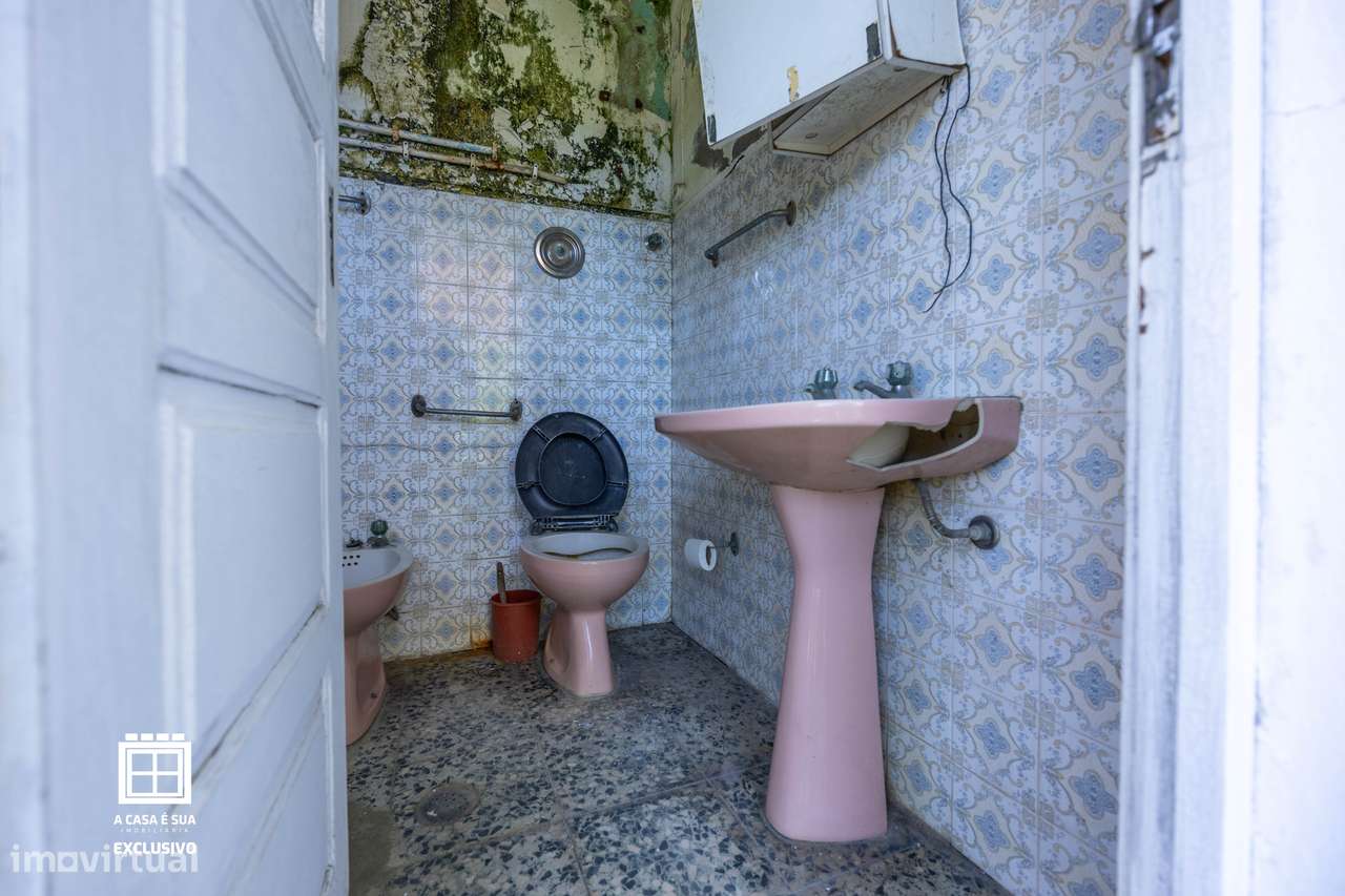 Moradia com duas habitações independentes em Lourosa - Exclusivo-31