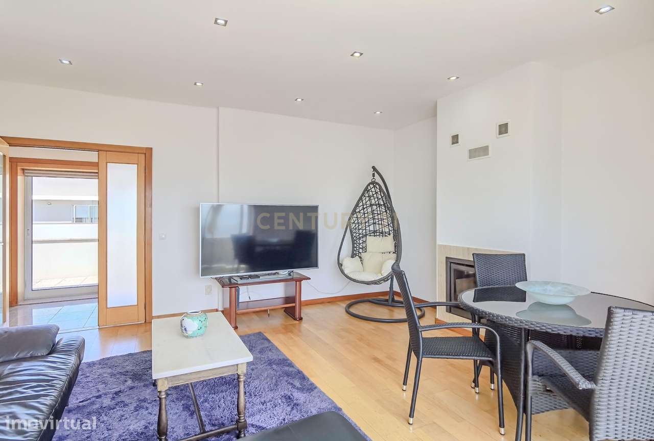 T1 em Lavra - Investidores - Grande imagem: 4/18