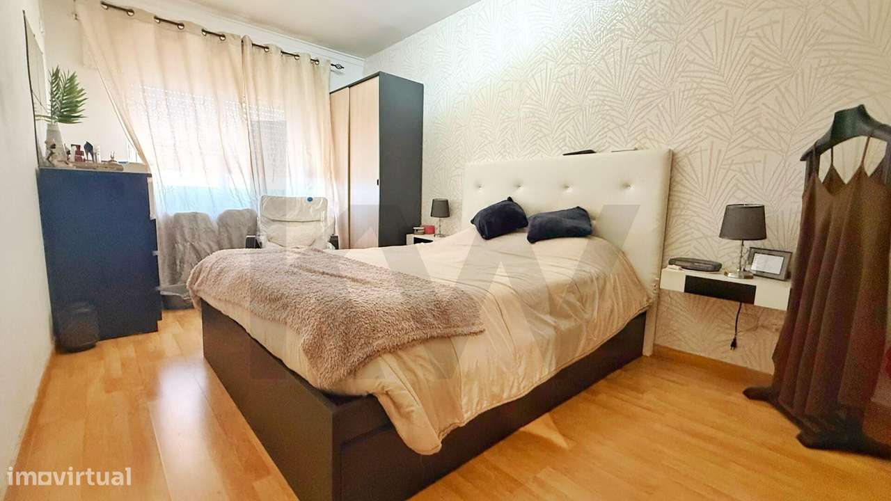 Excelente Apartamento T3 na quinta da marialva– Espaço, Conforto e Lum-11