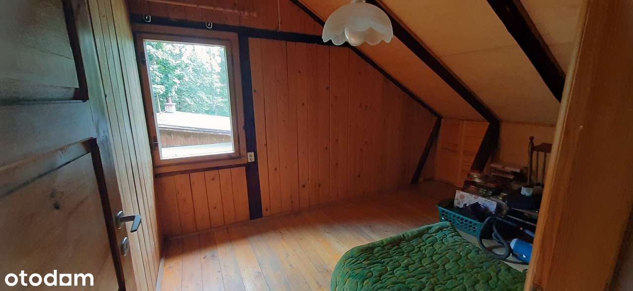 dom drewniany , z bali na działce 1423m-6
