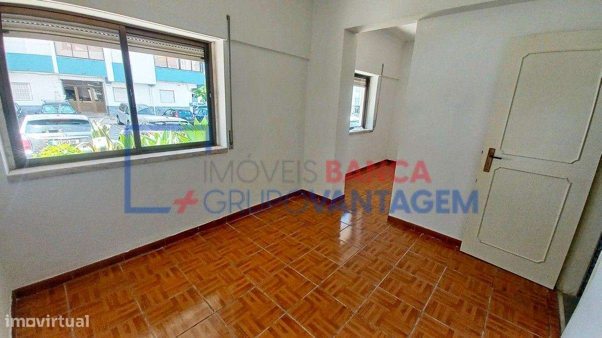 IMÓVEL T2 para venda - Grande imagem: 4/28