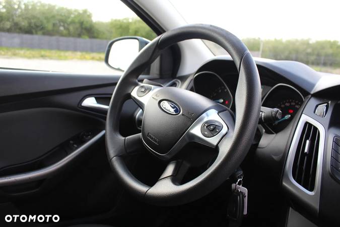 Ford Focus 1.0 EcoBoost 99g Start-Stopp-System SYNC Edition - 19