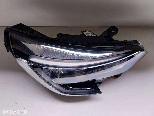 Lampa przód prawa Renault Clio V LED pure vision 160102407R - 2