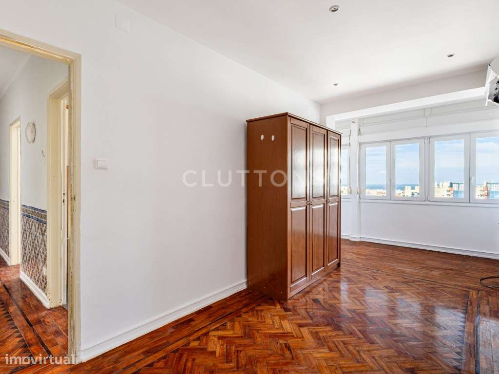 Apartamento T1+1 Penha França com vista desafogada-11