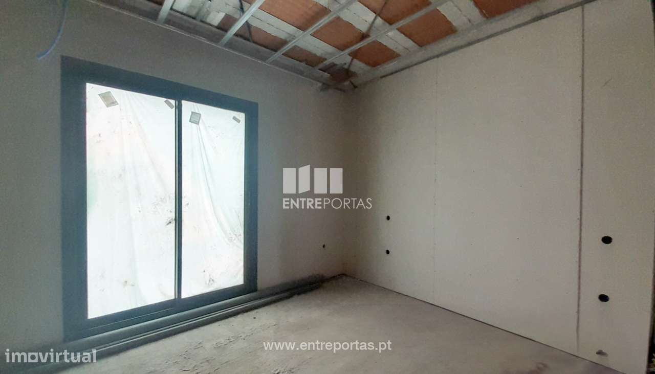 Venda de Terreno com Moradia, Barroselas, Viana do Castelo - Grande imagem: 4/19