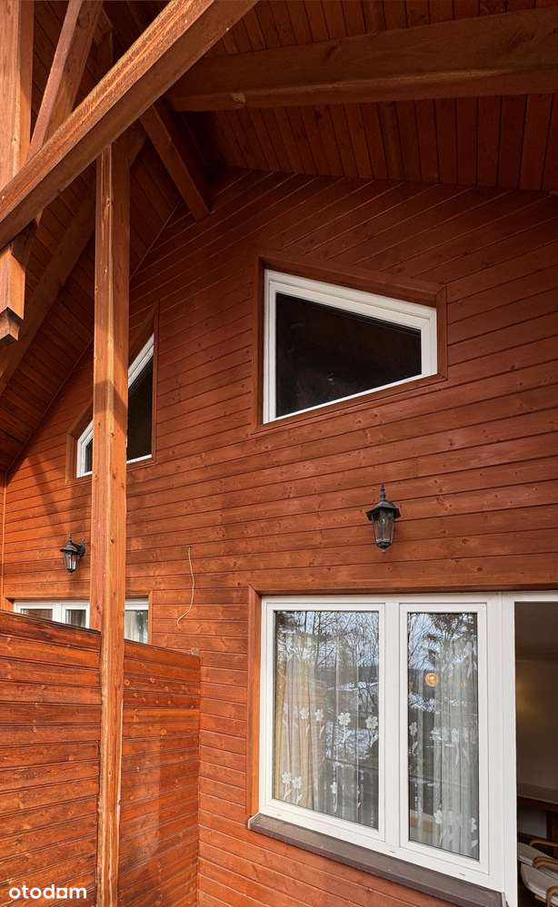 Dom z sześcioma apartamentami-16