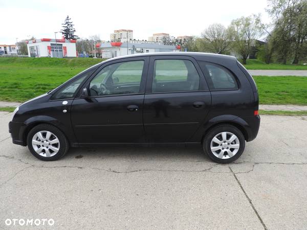 Opel Meriva 1.7 CDTI Cosmo - 9