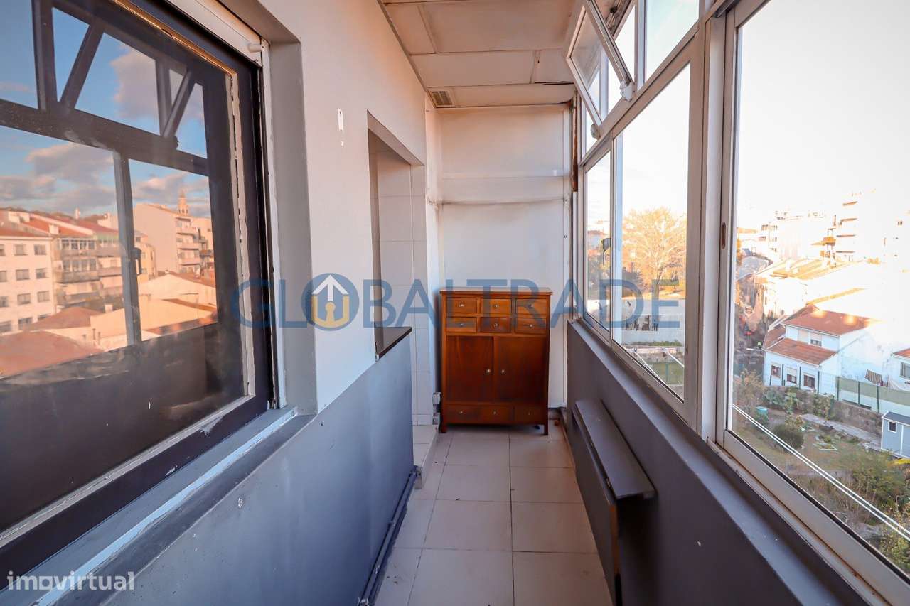 Apartamento T1 no coração do Porto-26