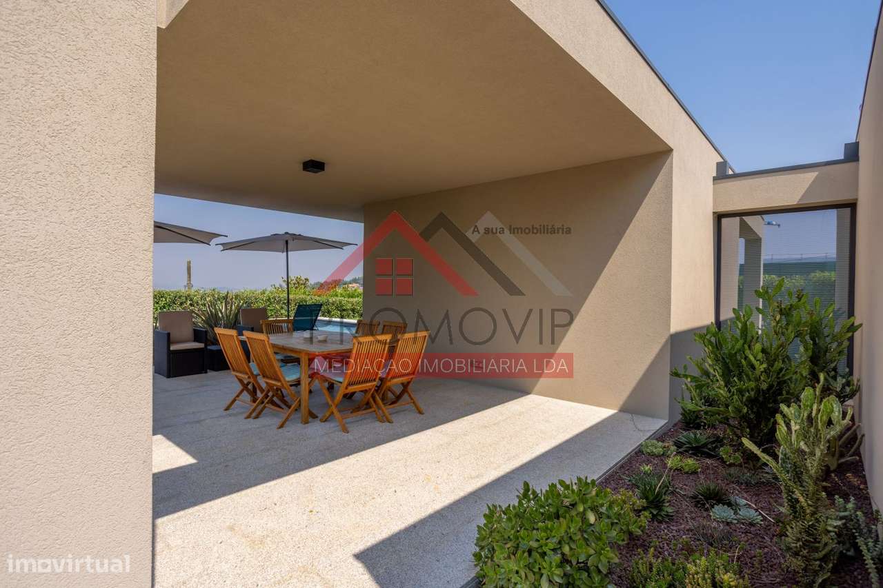 Moradia Térrea T3+1 S. Miguel do Couto Santo Tirso-11