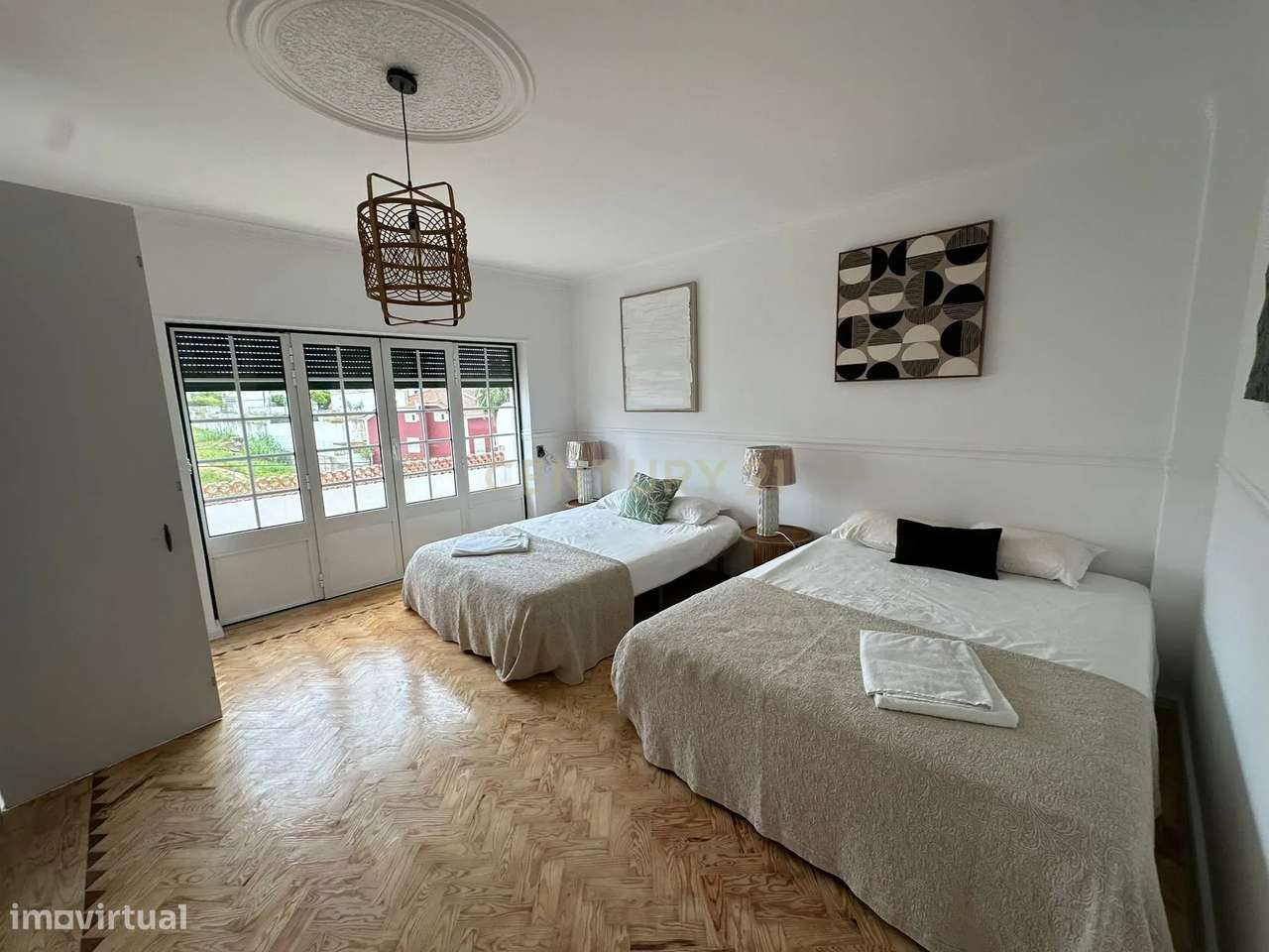 Moradia T5 Azambuja-21