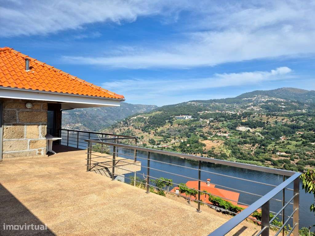 Casa fim semana c/ vistas espetaculares p/ o Douro.-7