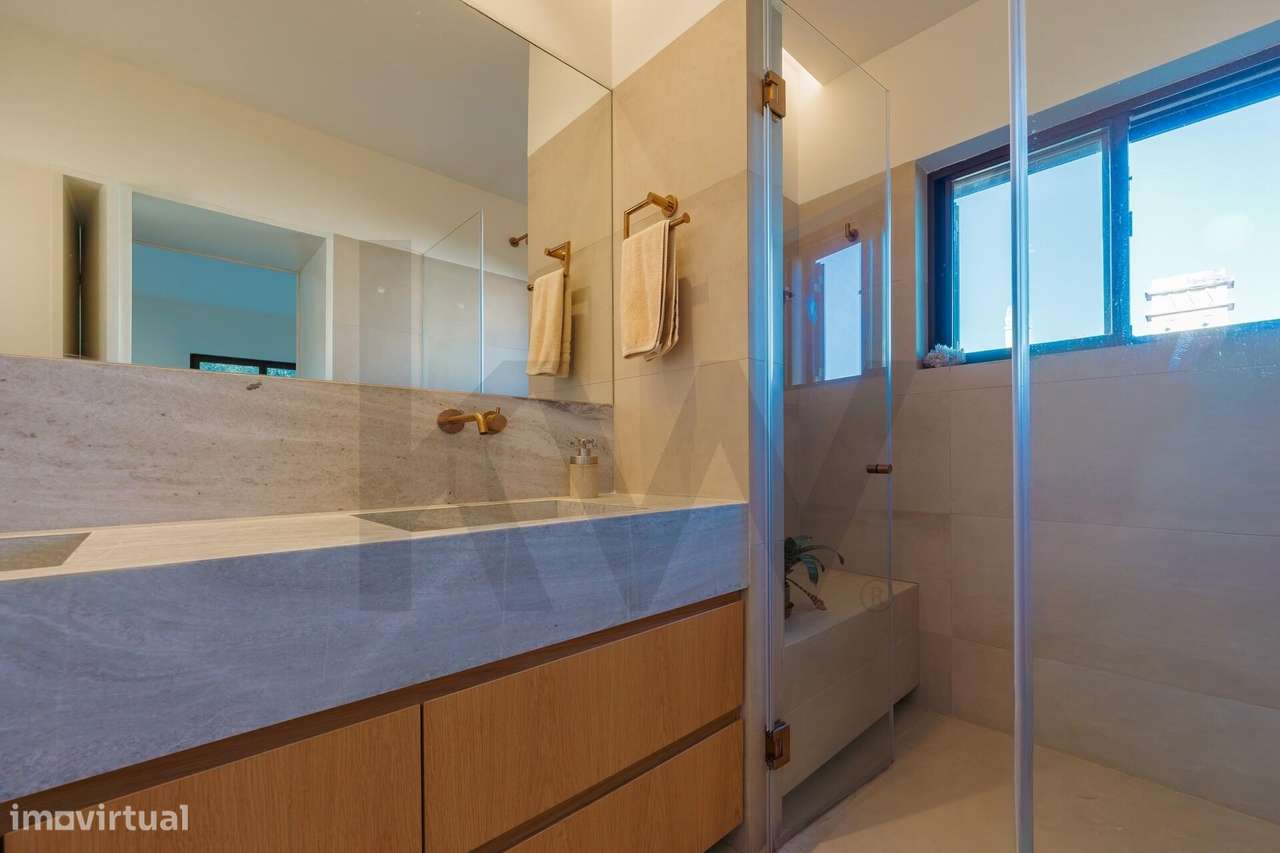 Moradia T6 Luxury no coração de Cascais-24