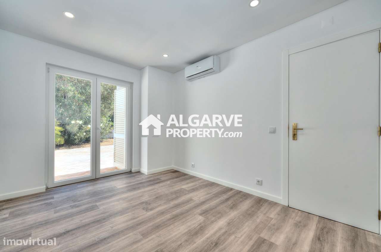 Moradia T2 Totalmente Renovada num Condomínio Privado em Vilamoura, Al - Grande imagem: 4/27