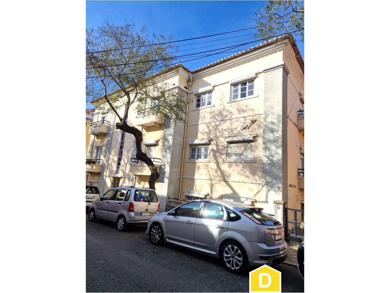 Apartamento T3 +1 com espaço exterior - Oeiras, Lisboa