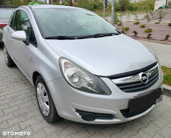 Opel Corsa - 1