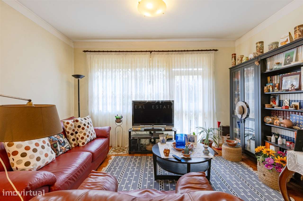 Prédio com 4 apartamentos junto Avenida Boavista | Prédio Lordelo Ouro-3