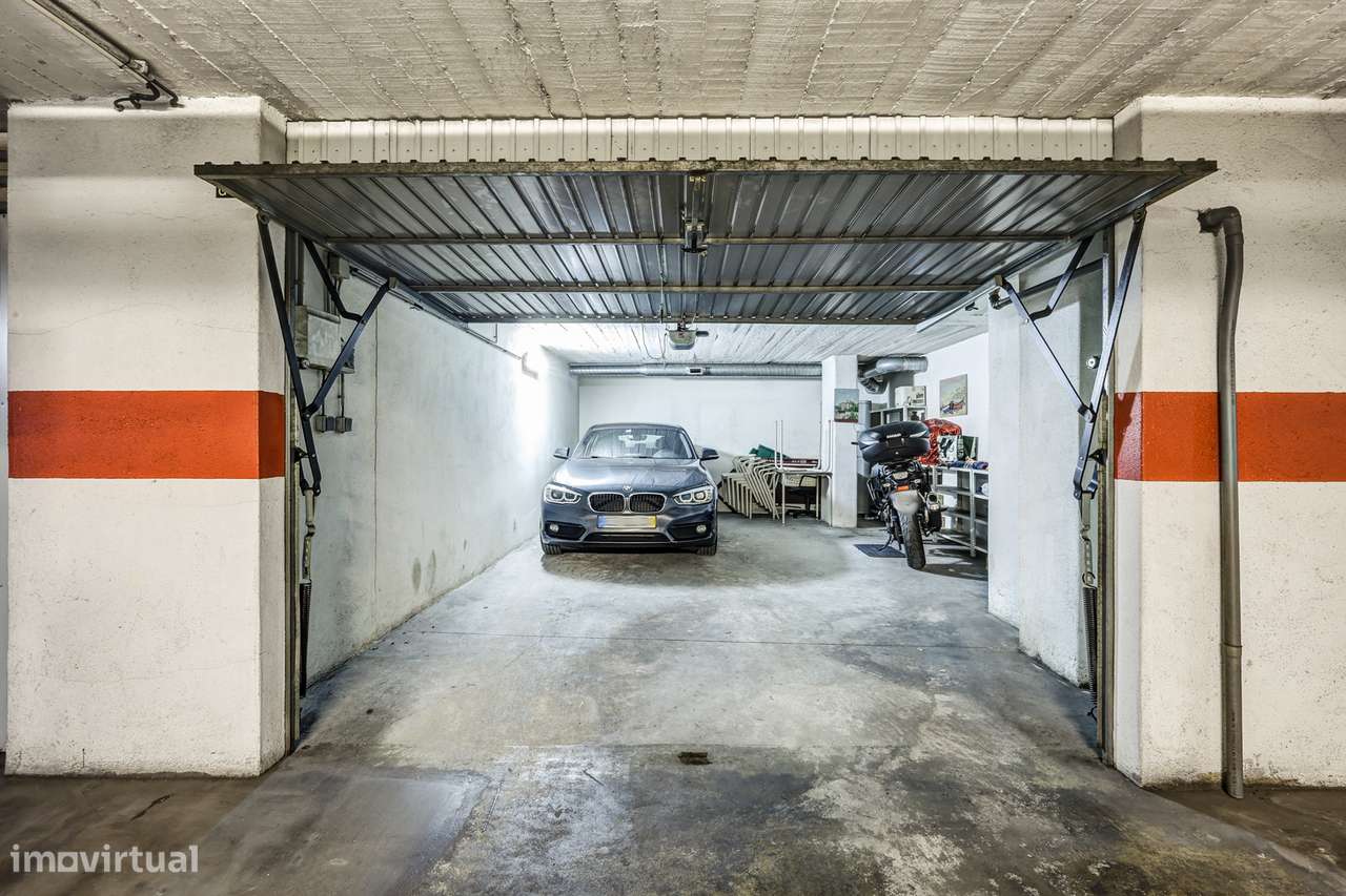 Elegante e confortável T3, com garagem fechada, em condomínio fechado-26
