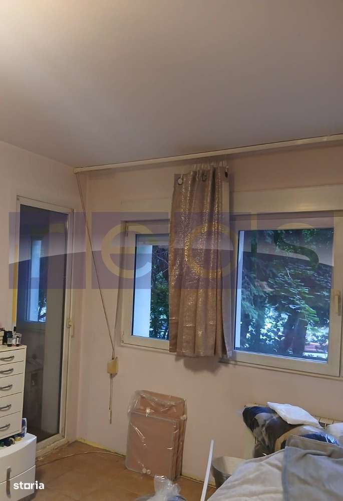 VANZARE - 2 - CAMERE - SEMIDECOMANDAT- Bd. Alexandru Obregia - Imagine principală: 3/8