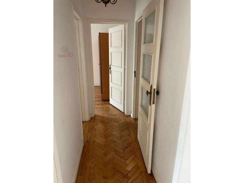 Apartamento T3 para venda no centro do Barreiro-17