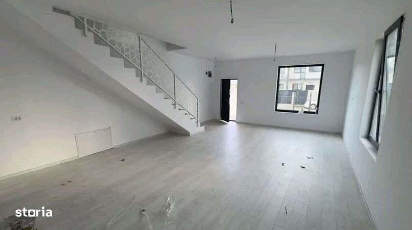 Casa Tip Duplex, 4 Camere , curte - Comuna Pantelimon/Selgros- Comisio - Imagine principală: 4/9