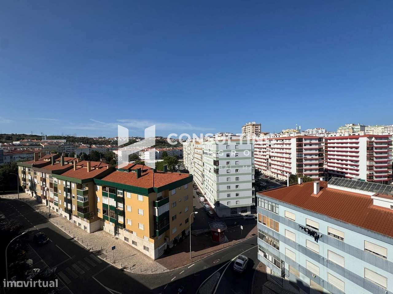 Apartamento T2 Venda em Mina de Água,Amadora-23