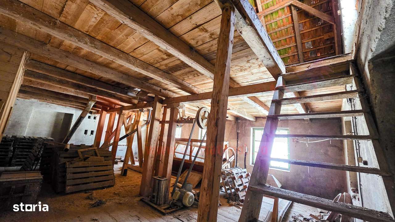 Casa + Moara + Spatiu Comercial, langa Primarie, 3 intrari |VIDEO - Imagine principală: 5/20