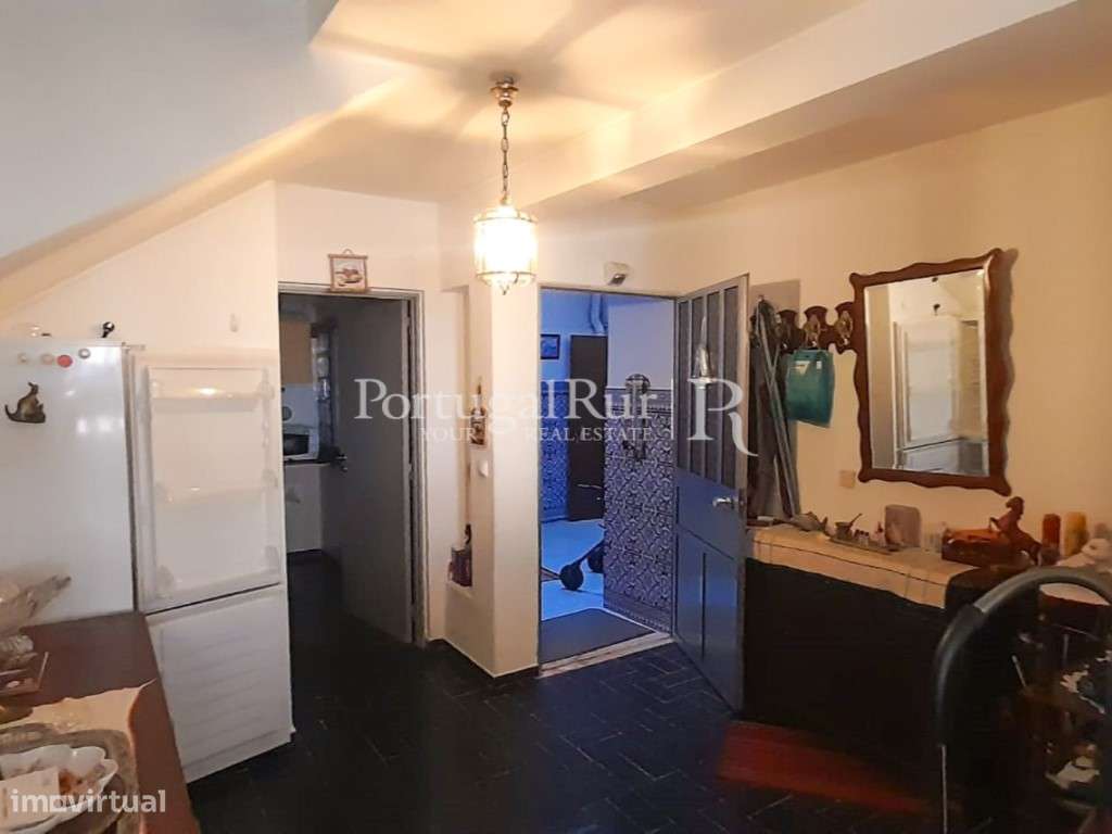 Moradia T4 com terraço em zona residencial de Évora-21