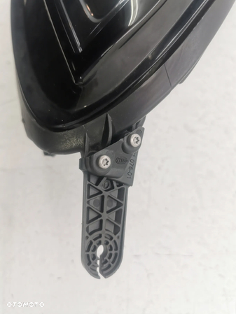 Lampa lewy przód Opel Corsa E lewa przednia 39108222 - 8