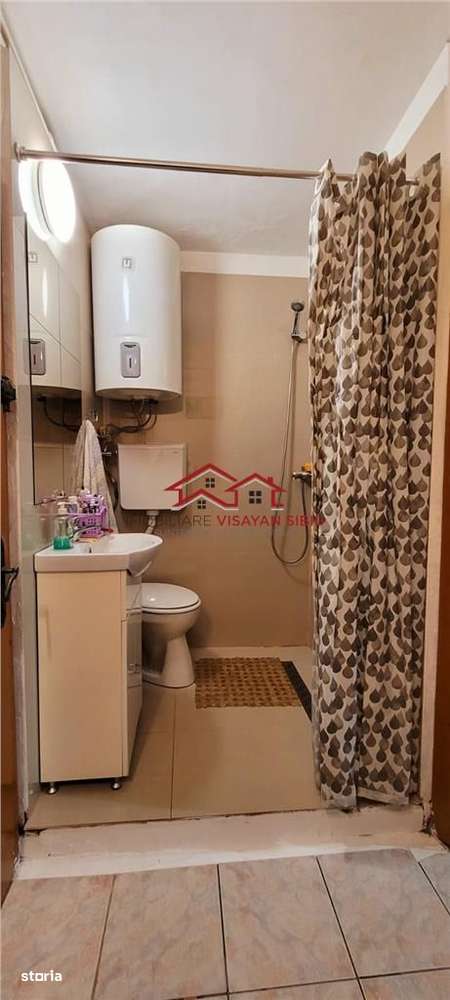 garsoniera, zona Compa,Sibiu, comision 0-5