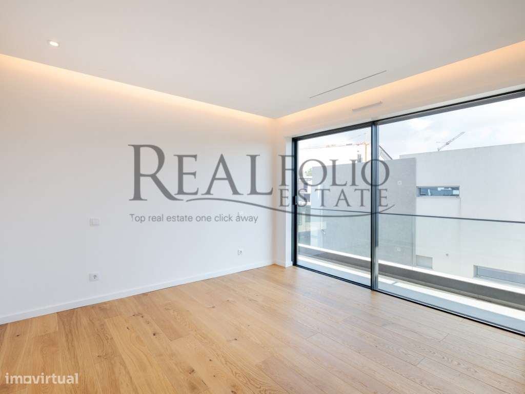 Moradia Isolada T5 de Luxo em Birre, Cascais-25