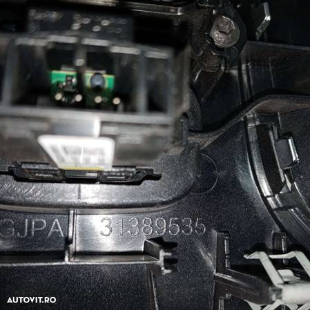 Ornament bord buton start stop imobilizator Volvo V40 • 31389535 - 5