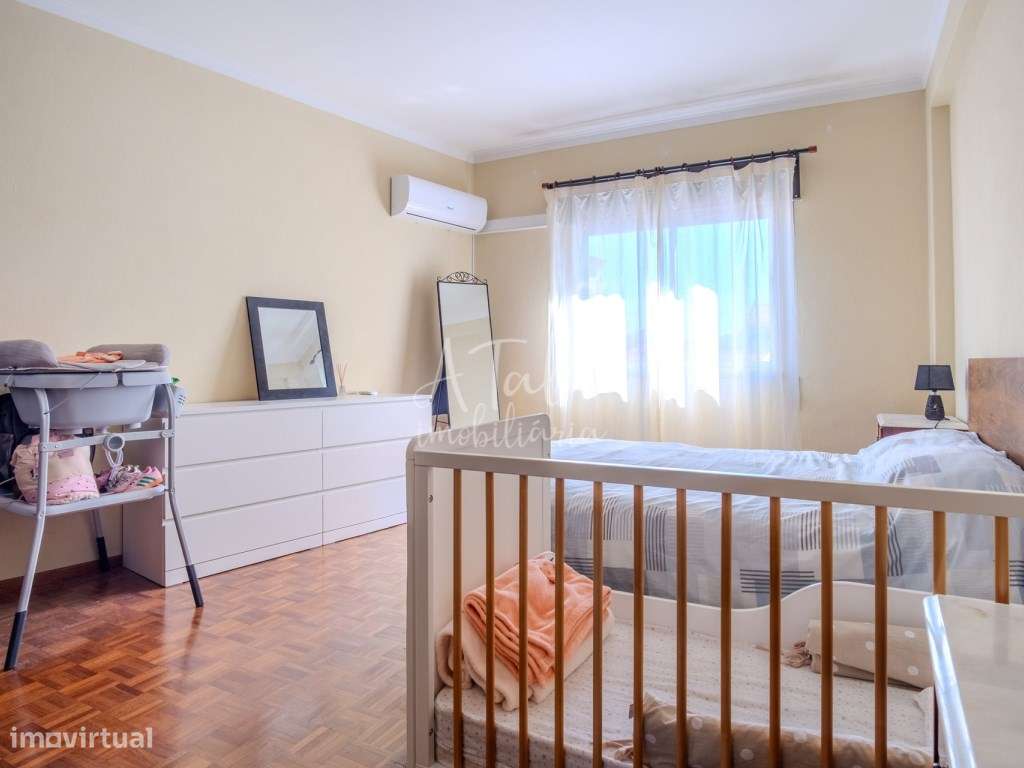 Apartamento T2 no Centro do Cartaxo com Arrecadação | Ideal para Ha...-13