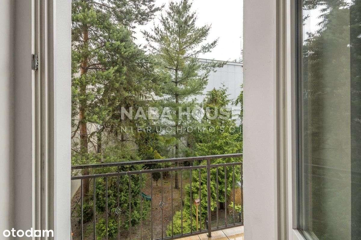 Słoneczny klimatyczny Apartament z dwoma balkonami-9