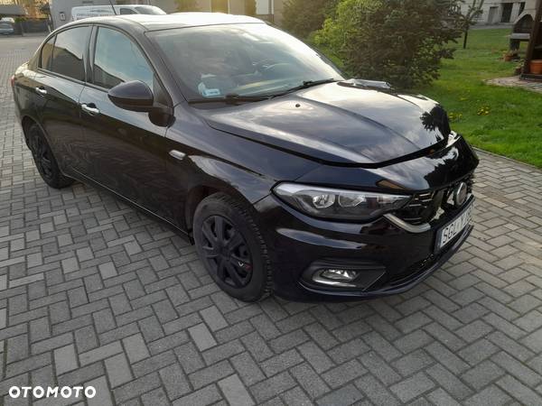 Fiat Tipo 1.4 16v Lounge EU6d - 1