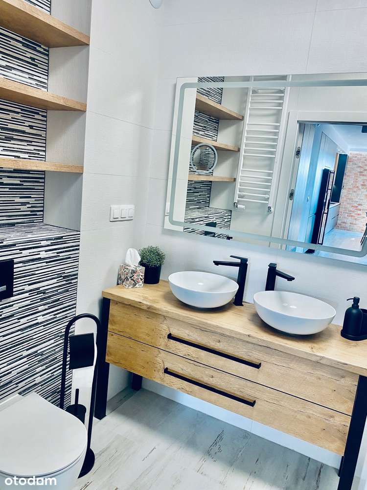 Luksusowy apartament z 2 komórkami i 2 garażami, Ogrody Królowej Bony-17