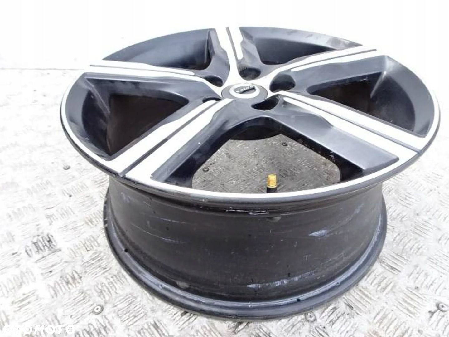 Alufelga Volvo V40 17" 5x108 ET 50 - 6