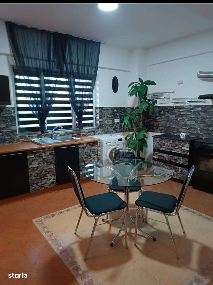 Inchiriere apartament 3 camere, garaj, zona Republicii, Ploiesti - Imagine principală: 3/15