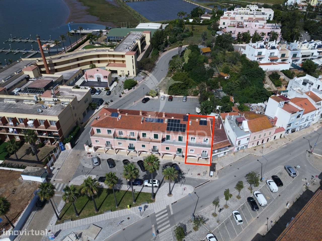 Moradia Nova na Charmosa Vila de Estombar - Grande imagem: 3/30