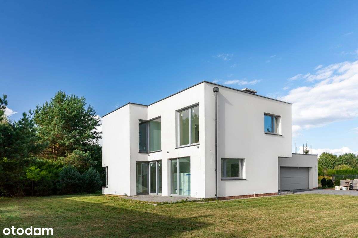 Efektowna przestrzeń do wykończenia-1